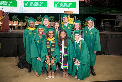 2022 School of Business Graduates