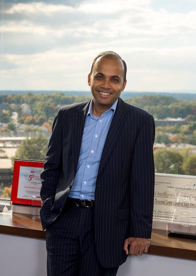 Mason alum’s gift to the College of Engineering and Computing creates Dean’s Technology Innovation Fund