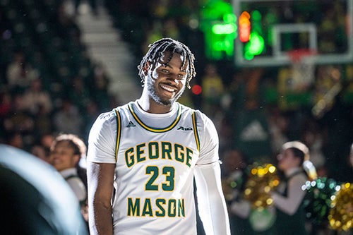 Mason men's basletball player Elvis Nnaji 