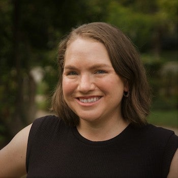 samantha viano headshot