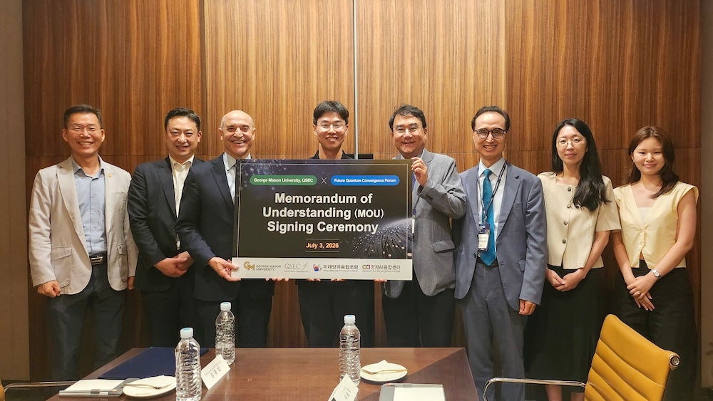 Mason Korea QSEC, Future Quantum Convergence Forum, and the QCI Quantum-AI Convergence Center representatives.