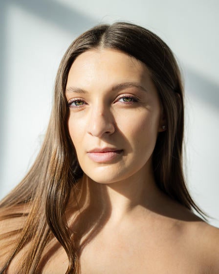 Maria Vianello, alumna of George Mason University School of Dance: young white female with long light brown hair