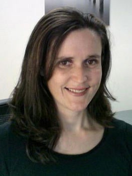 Gut-Biome Researcher Cara Frankenfeld smiles in her George Mason profile photograph.