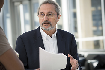 Danny Menascé meets with students in the Atrium of the Nguyen Engineering Building