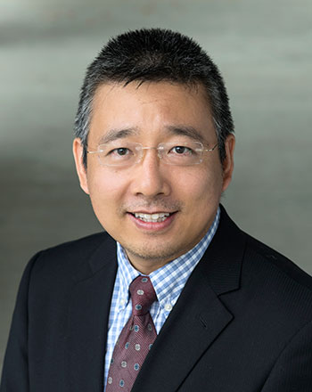 George Mason University Costello College of Business faculty Lei Gao headshot