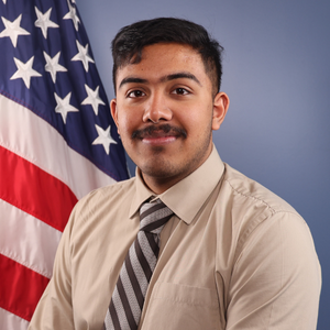 Vinay Bhakthan headshot